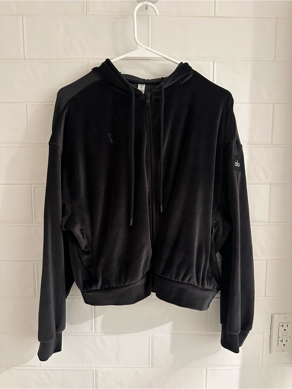 Alo Women's Black Velour Full Zip Hooded Logo Hoodie Jacket Size Small
